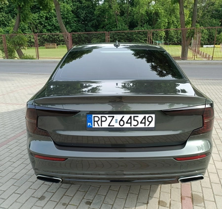 Volvo S60 cena 139800 przebieg: 60000, rok produkcji 2019 z Przeworsk małe 232